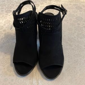 NWT American Eagle shoes